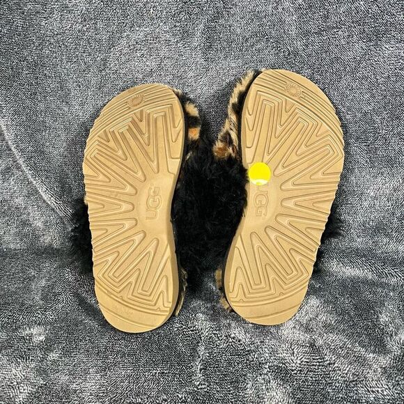 UGG Leopard Scuffette II Slippers Shoes (Size US 2) - Picture 3 of 6